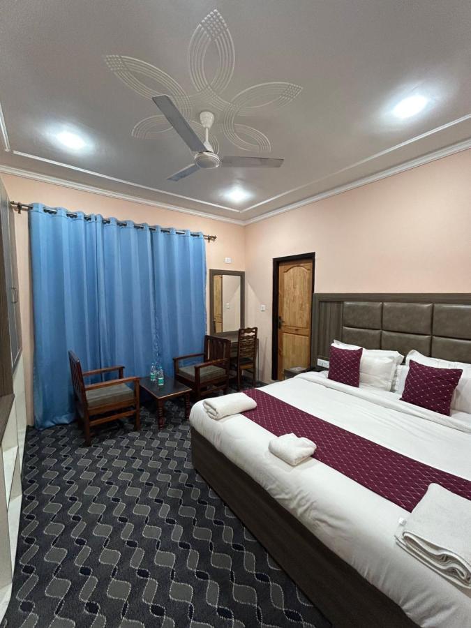 Fair Mount, Airport Road, Humhama Srinagar Hotel Kültér fotó